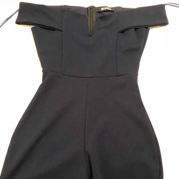 Missguided off the shoulder V plunge romper - Picture 5 of 8